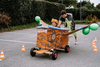 team building auto loco challenge voiture construction activité entreprise